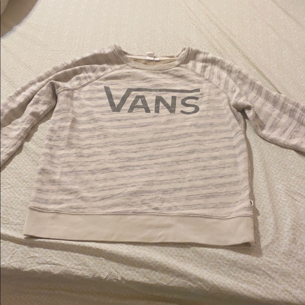 Preloved crew neck sweater shirt